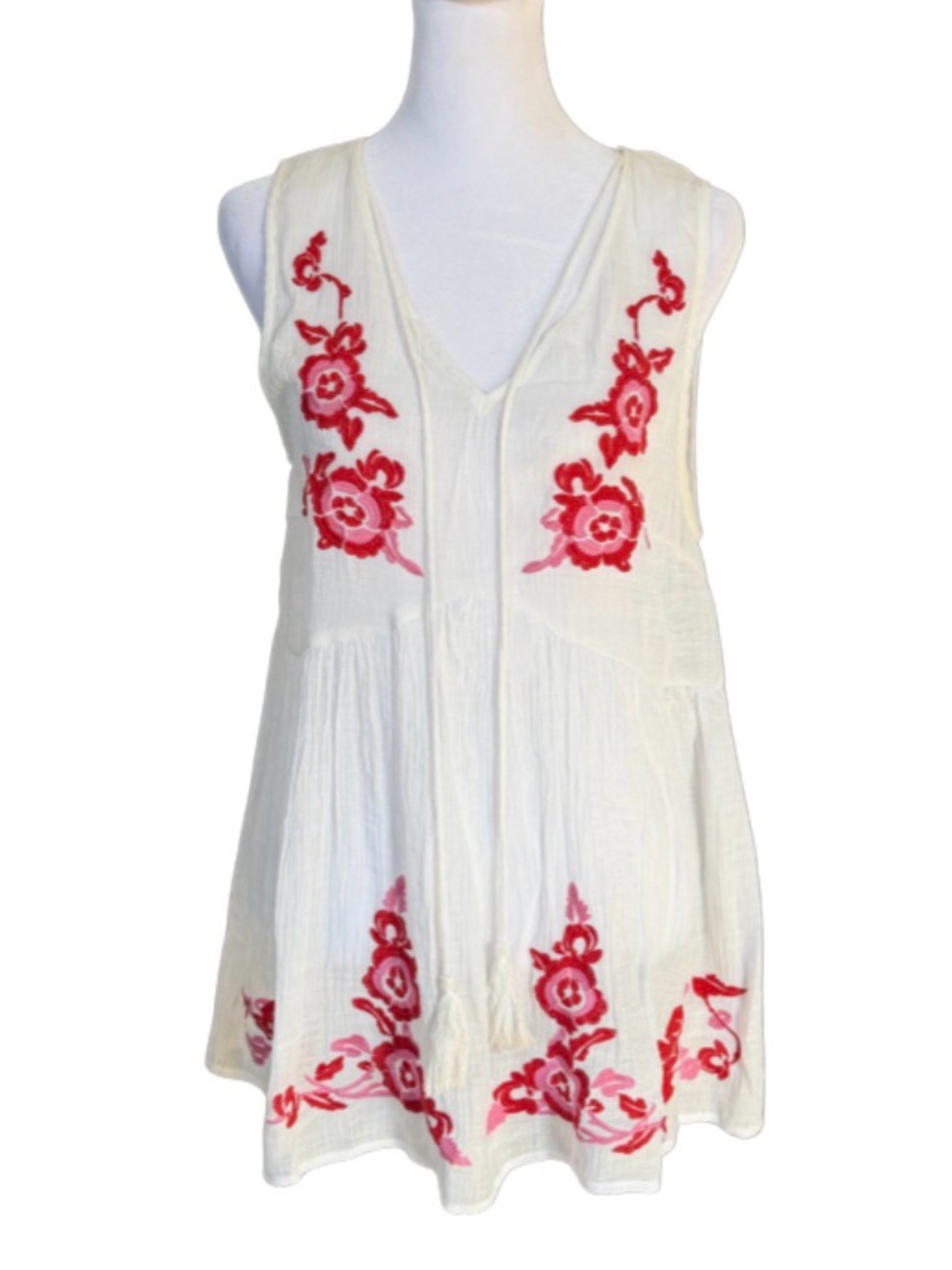 Entro embroidered Tunic Top